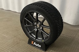 sininen Tesla Model 3 2020 kuva 13.