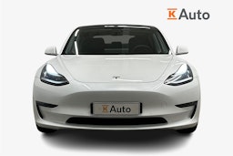 valkoinen Tesla Model 3 2020 kuva 5.