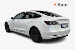 valkoinen Tesla Model 3 2020 kuva 2.