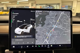 Valkoinen Tesla Model 3 2020 kuva 14.