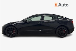 musta Tesla Model 3 2021 kuva 6.