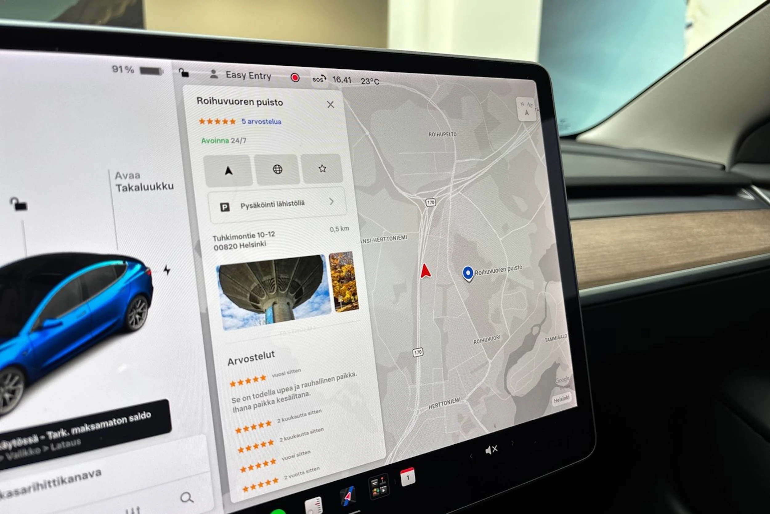 sininen Tesla Model 3 2021 kuva 19.