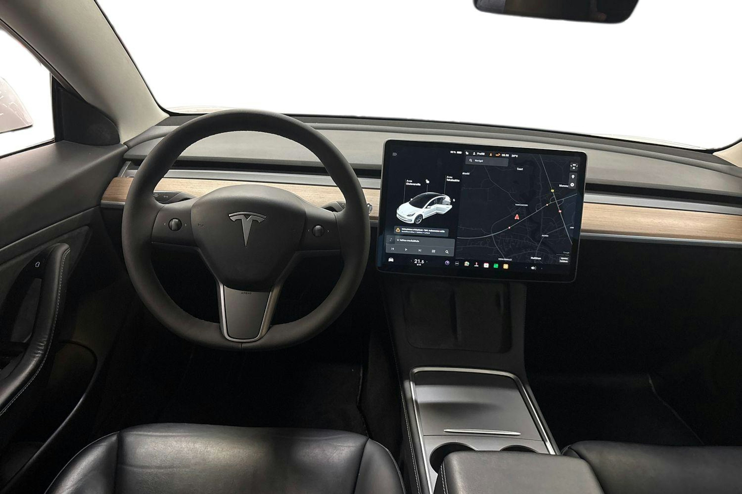 Tesla Model 3 2021 kuva 7.