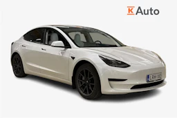 valkoinen Tesla Model 3 2021 kuva 1.