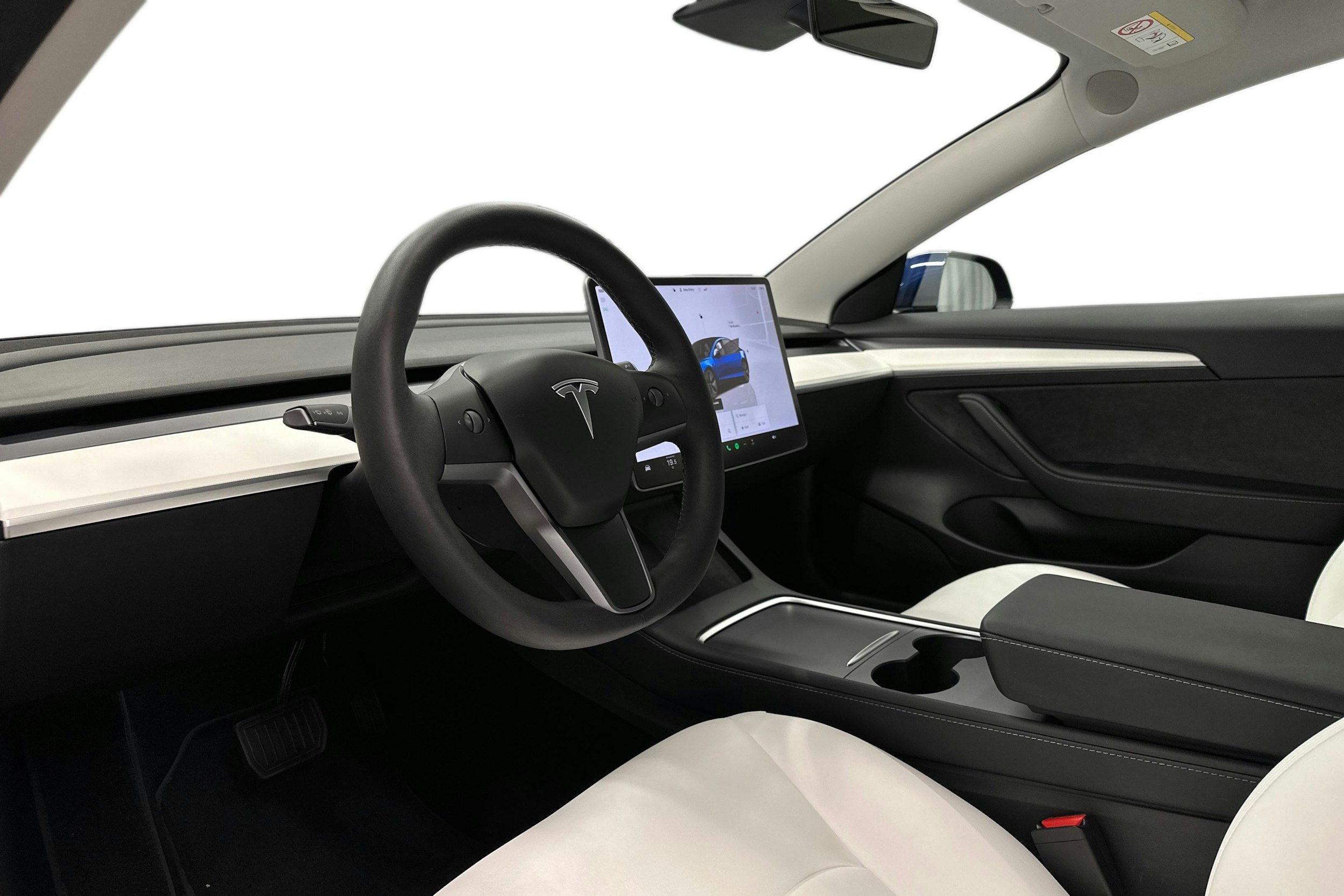 sininen Tesla Model 3 2022 kuva 7.