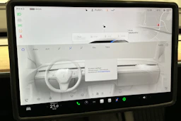 sininen Tesla Model 3 2022 kuva 33.