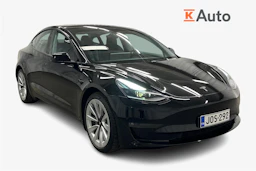 musta Tesla Model 3 2022 kuva 1.