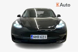 met. musta Tesla Model 3 2022 kuva 4.