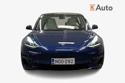 sininen Tesla Model 3 2023 kuva 4.