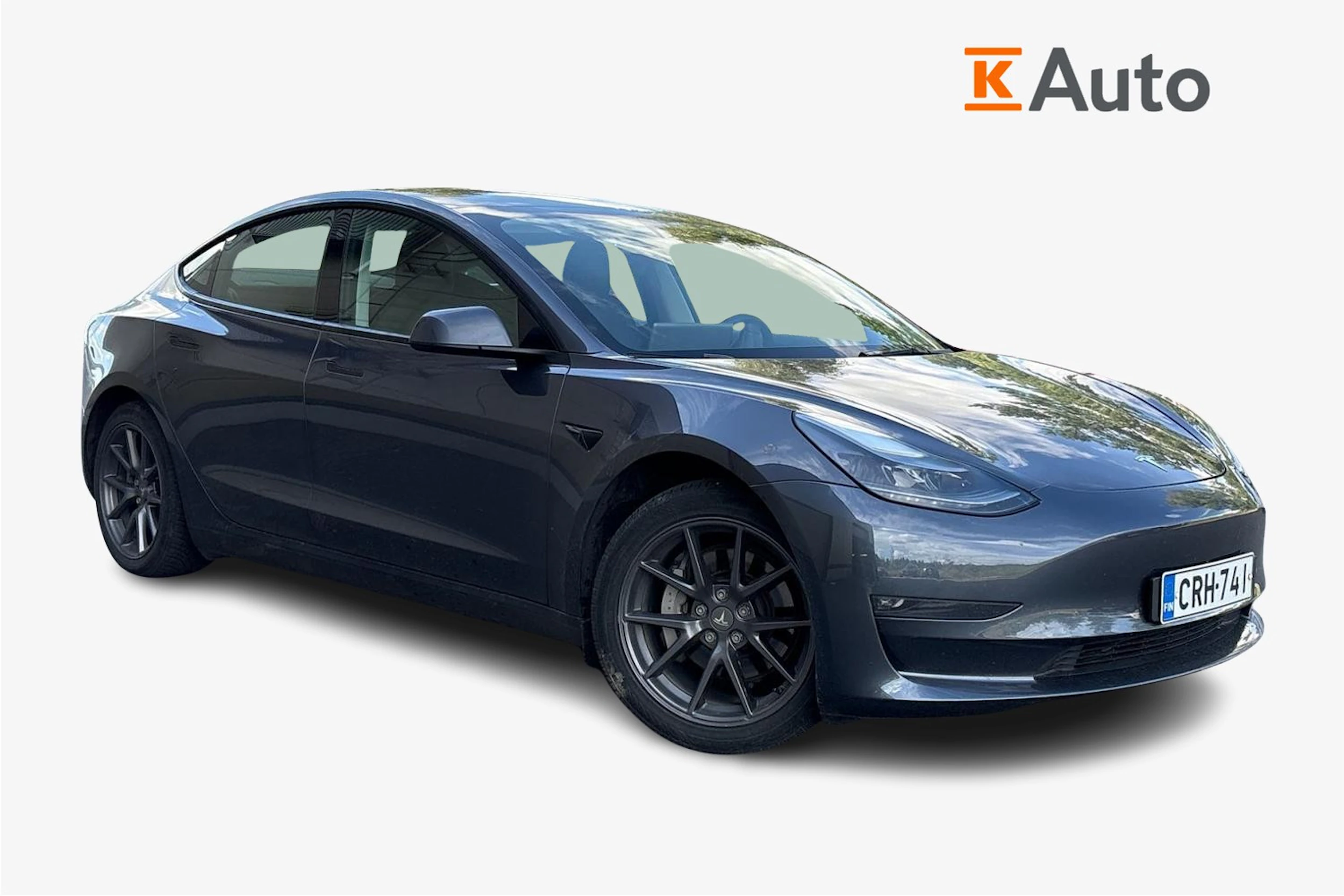 harmaa Tesla Model 3 2023 kuva 1.