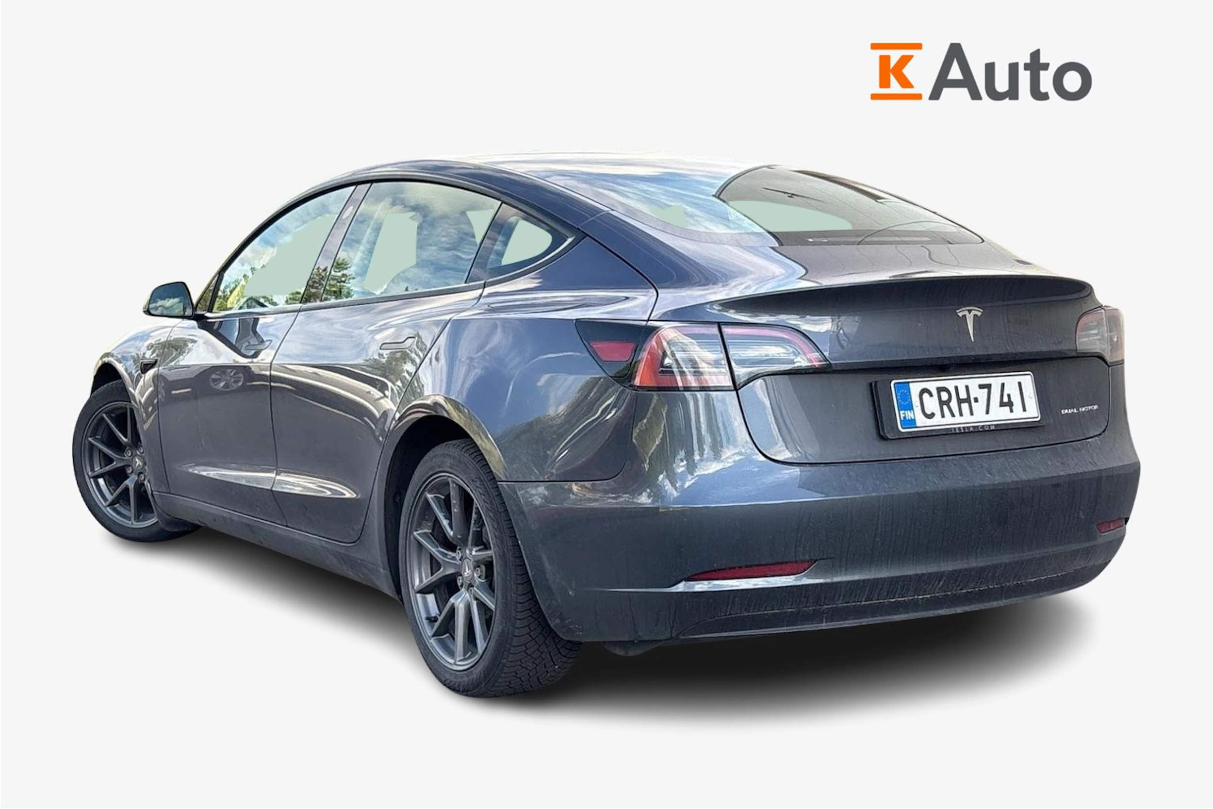 harmaa Tesla Model 3 2023 kuva 2.