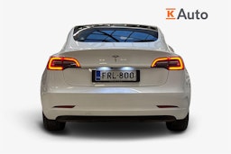 valkoinen Tesla Model 3 2023 kuva 3.