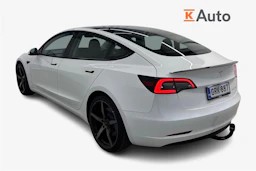 valkoinen Tesla Model 3 2023 kuva 2.