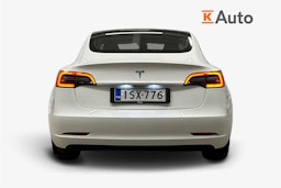 valkoinen Tesla Model 3 2023 kuva 3.