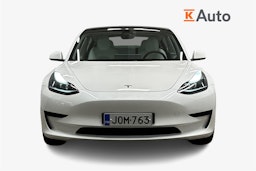 valkoinen Tesla Model 3 2023 kuva 5.