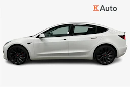 valkoinen Tesla Model 3 2023 kuva 7.