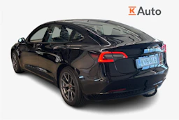 musta Tesla Model 3 2023 kuva 2.