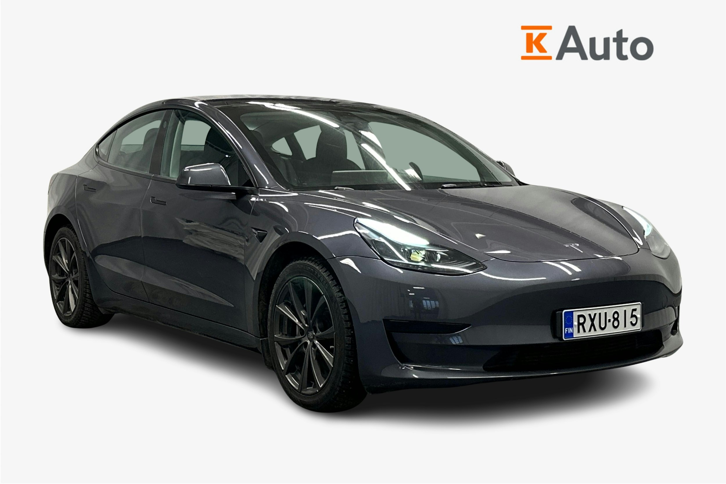 harmaa Tesla Model 3 2023 kuva 1.