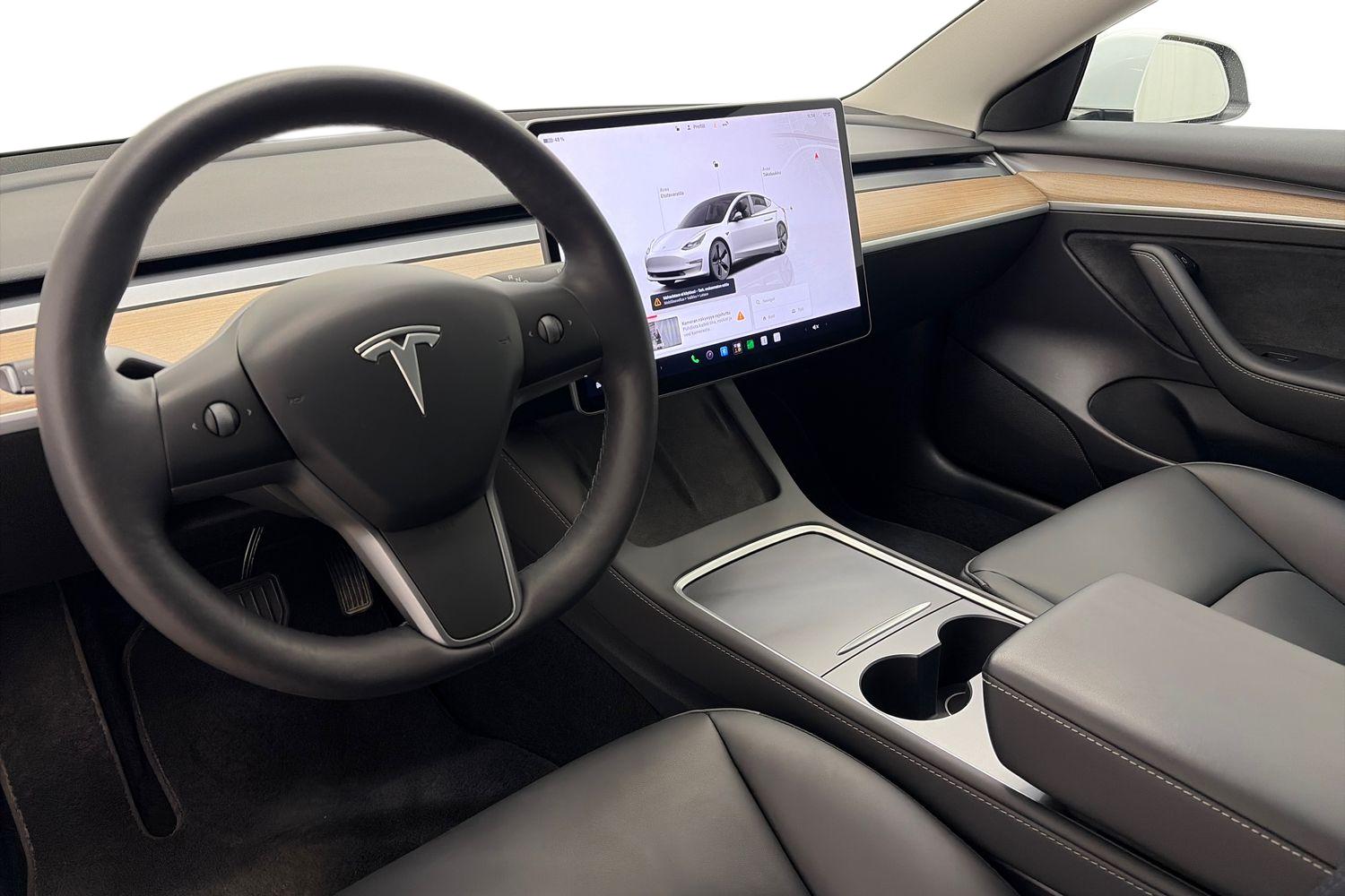 Tesla Model 3 RWD 2023, bild 6/22