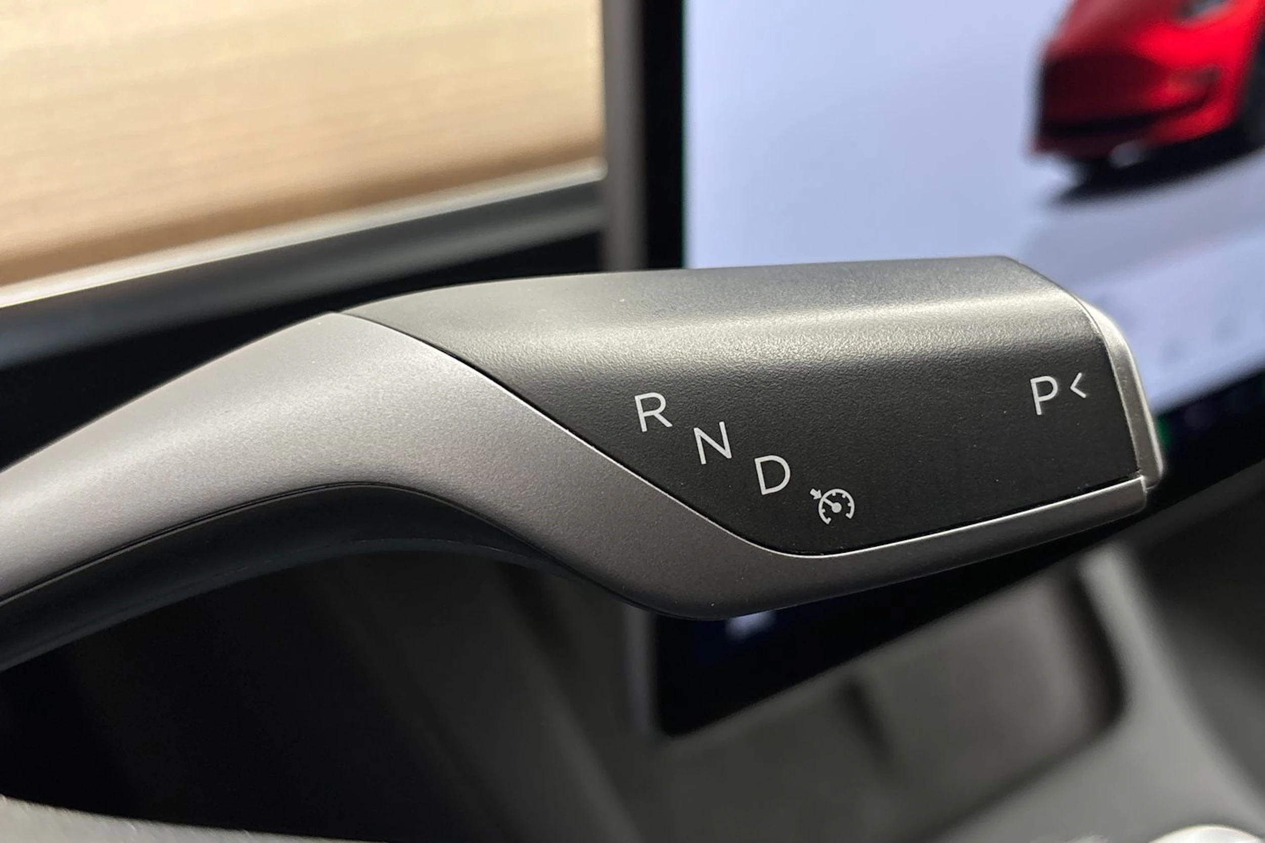 oranssi Tesla Model 3 2023 kuva 18.