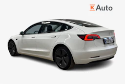 valkoinen Tesla Model 3 2023 kuva 2.