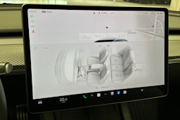 sininen Tesla Model 3 2023 kuva 26.