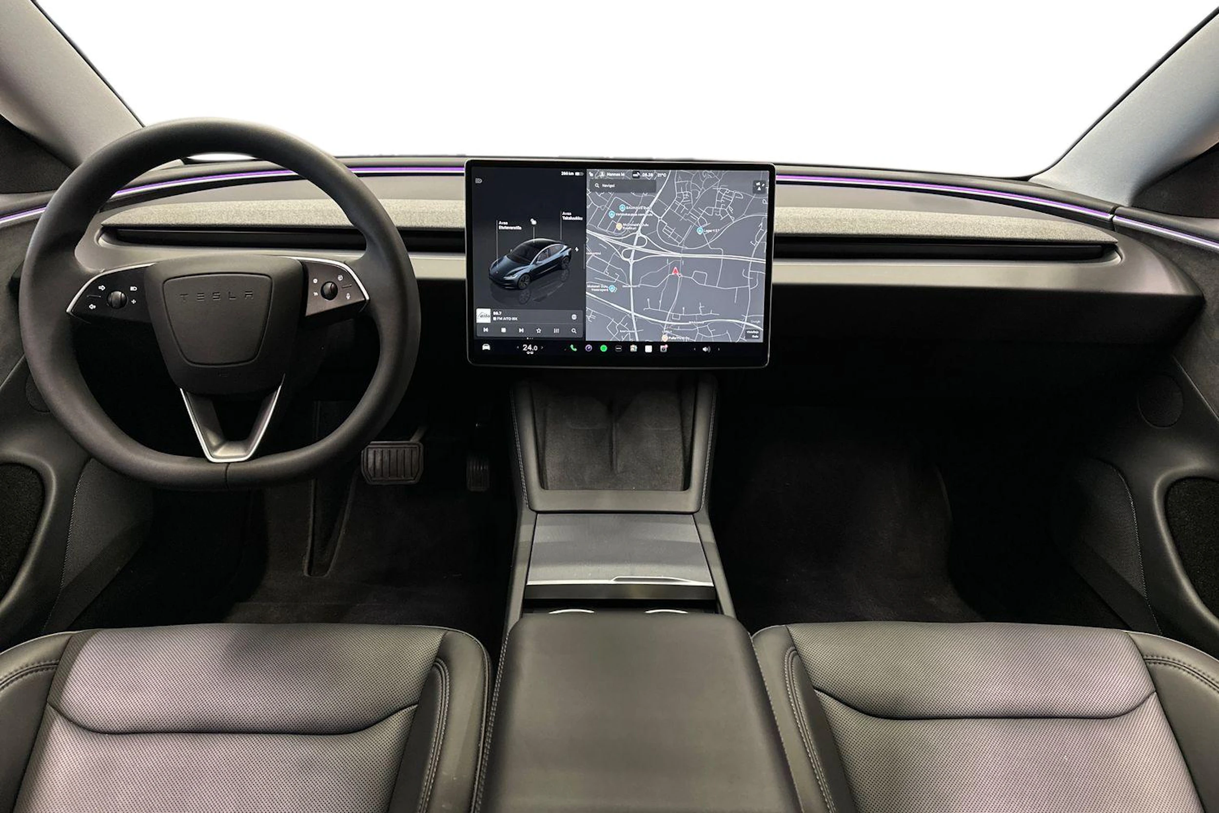 harmaa Tesla Model 3 2024 kuva 7.