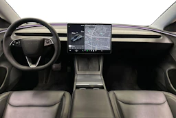 harmaa Tesla Model 3 2024 kuva 7.