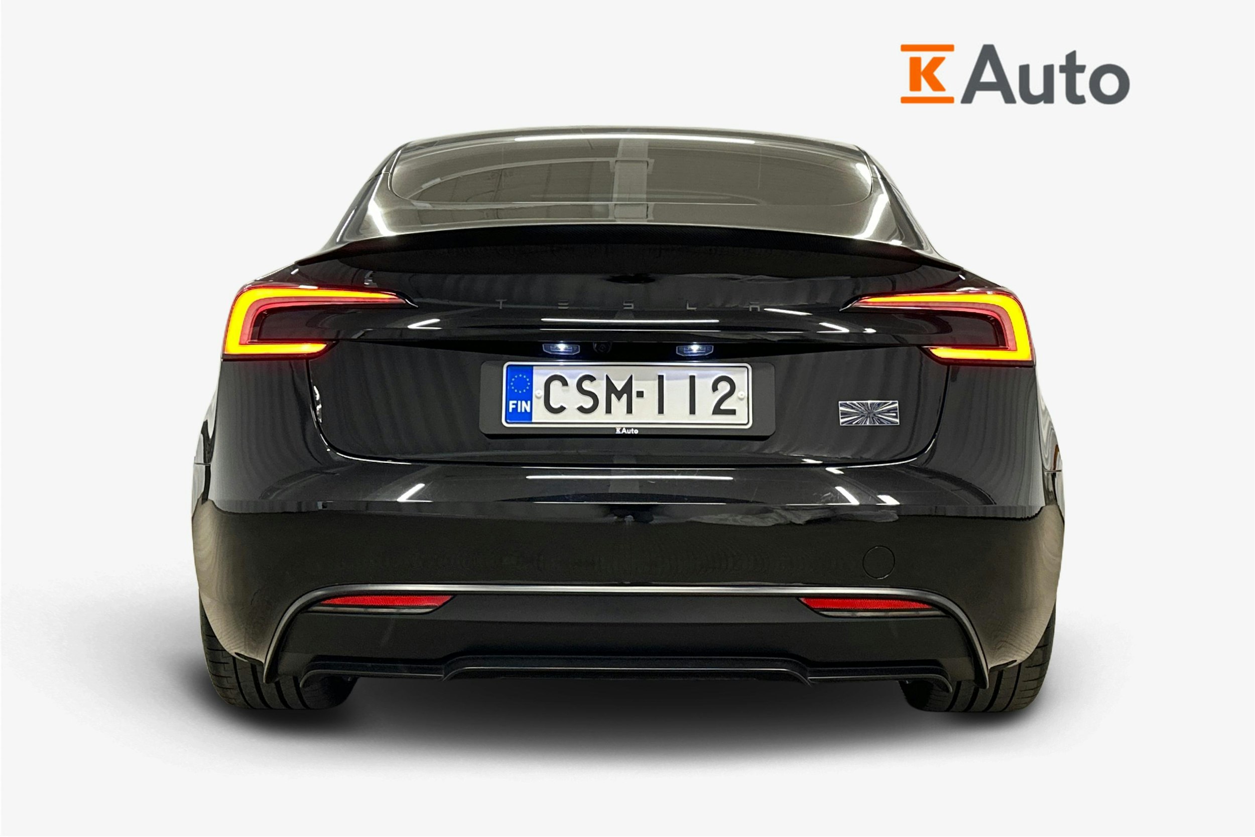 musta Tesla Model 3 2024 kuva 3.