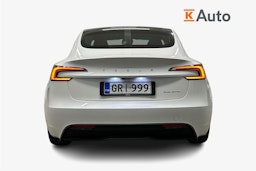 valkoinen Tesla Model 3 2024 kuva 3.