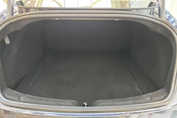 harmaa Tesla Model 3 2024 kuva 12.