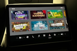 musta Tesla Model 3 2024 kuva 18.