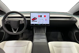 met. monivär. Tesla Model 3 2024 kuva 7.