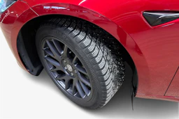 met. monivär. Tesla Model 3 2024 kuva 9.