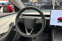 met. monivär. Tesla Model 3 2024 kuva 25.