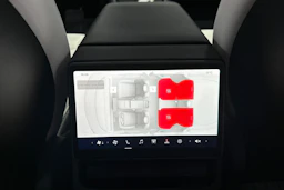 met. monivär. Tesla Model 3 2024 kuva 30.