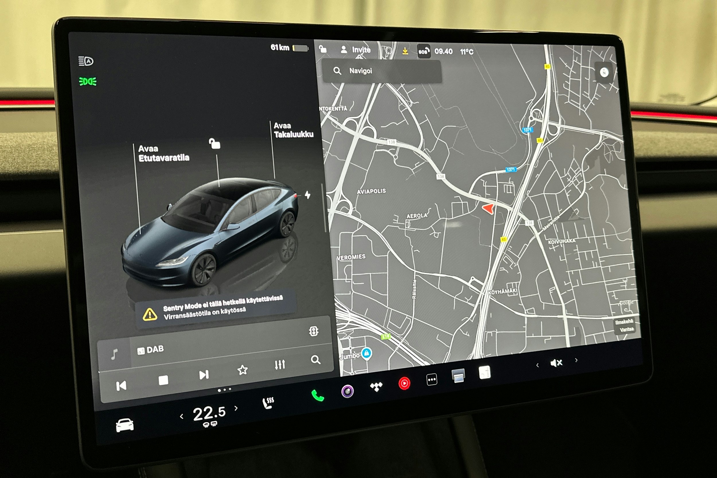 harmaa Tesla Model 3 2024 kuva 23.