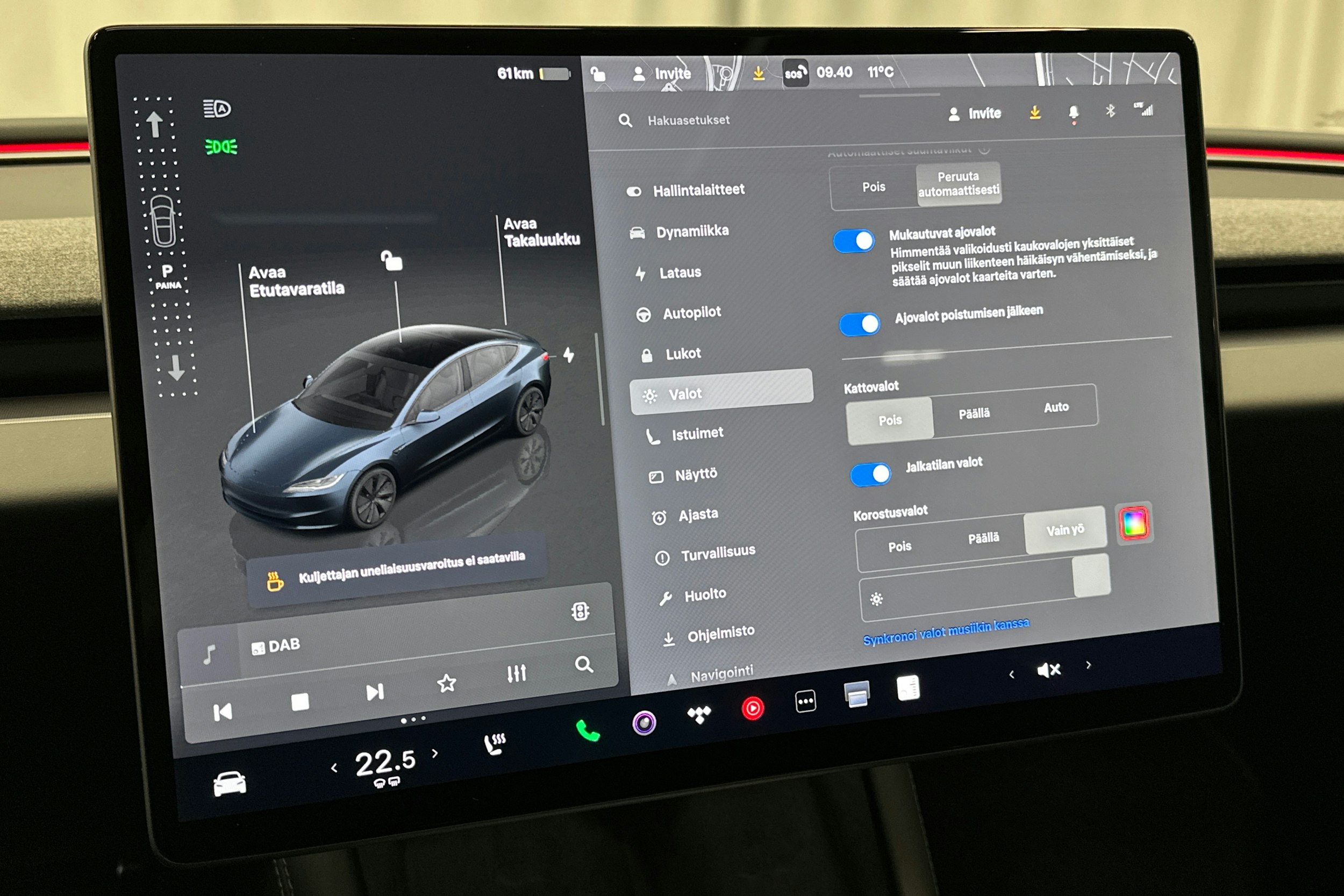 harmaa Tesla Model 3 2024 kuva 26.