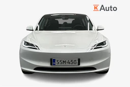 valkoinen Tesla Model 3 2024 kuva 5.
