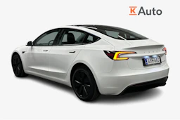 valkoinen Tesla Model 3 2024 kuva 3.