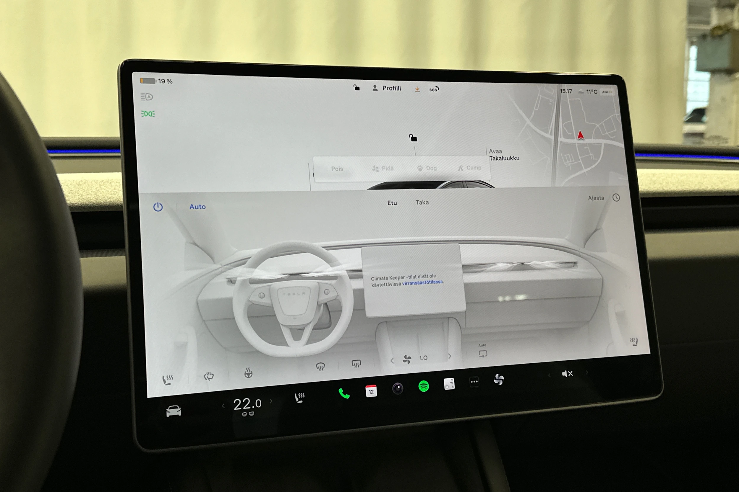 harmaa Tesla Model 3 2024 kuva 24.