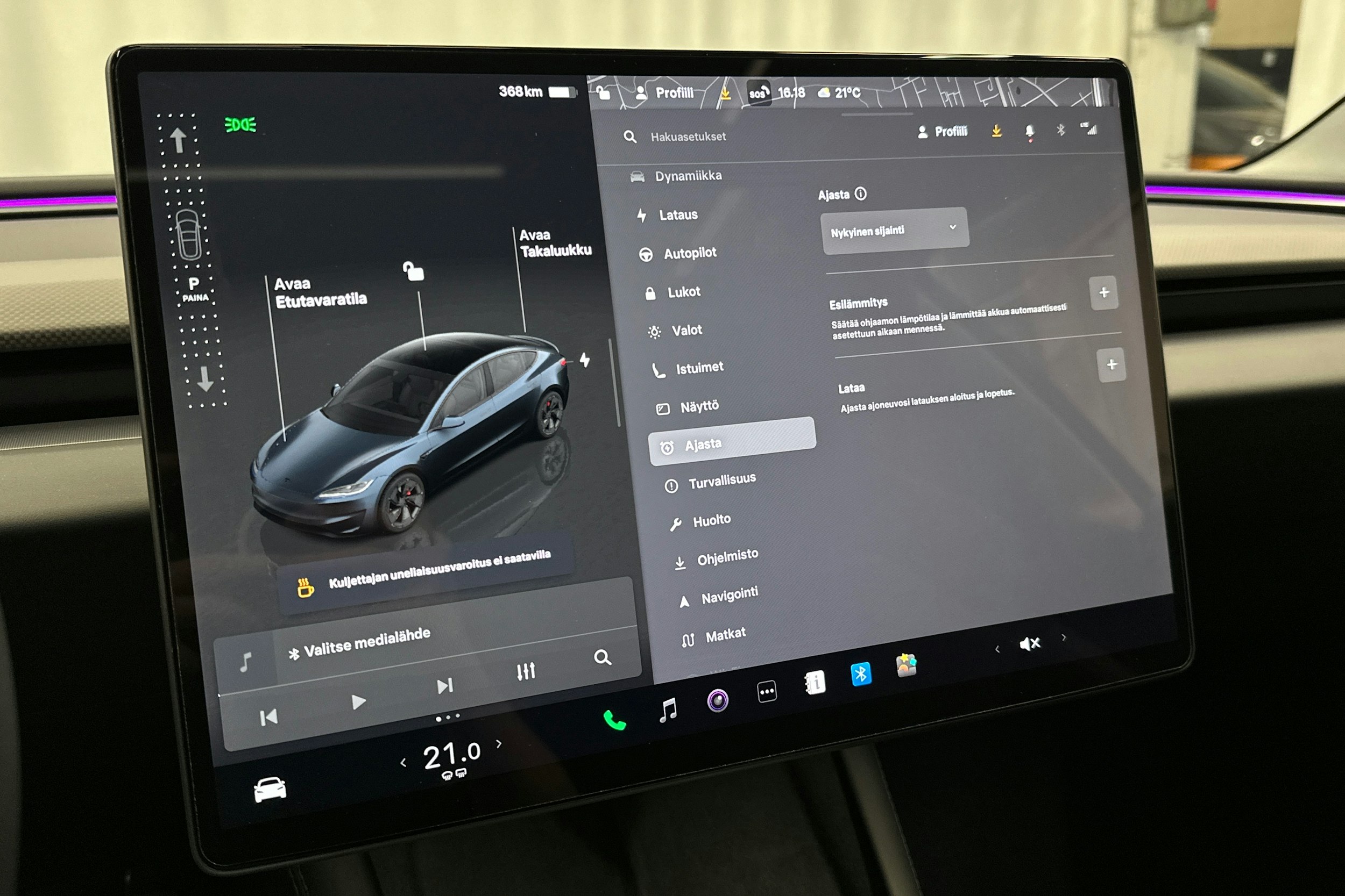 harmaa Tesla Model 3 2024 kuva 26.