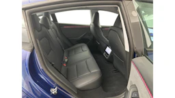 met. sininen Tesla Model 3 2025 kuva 6.