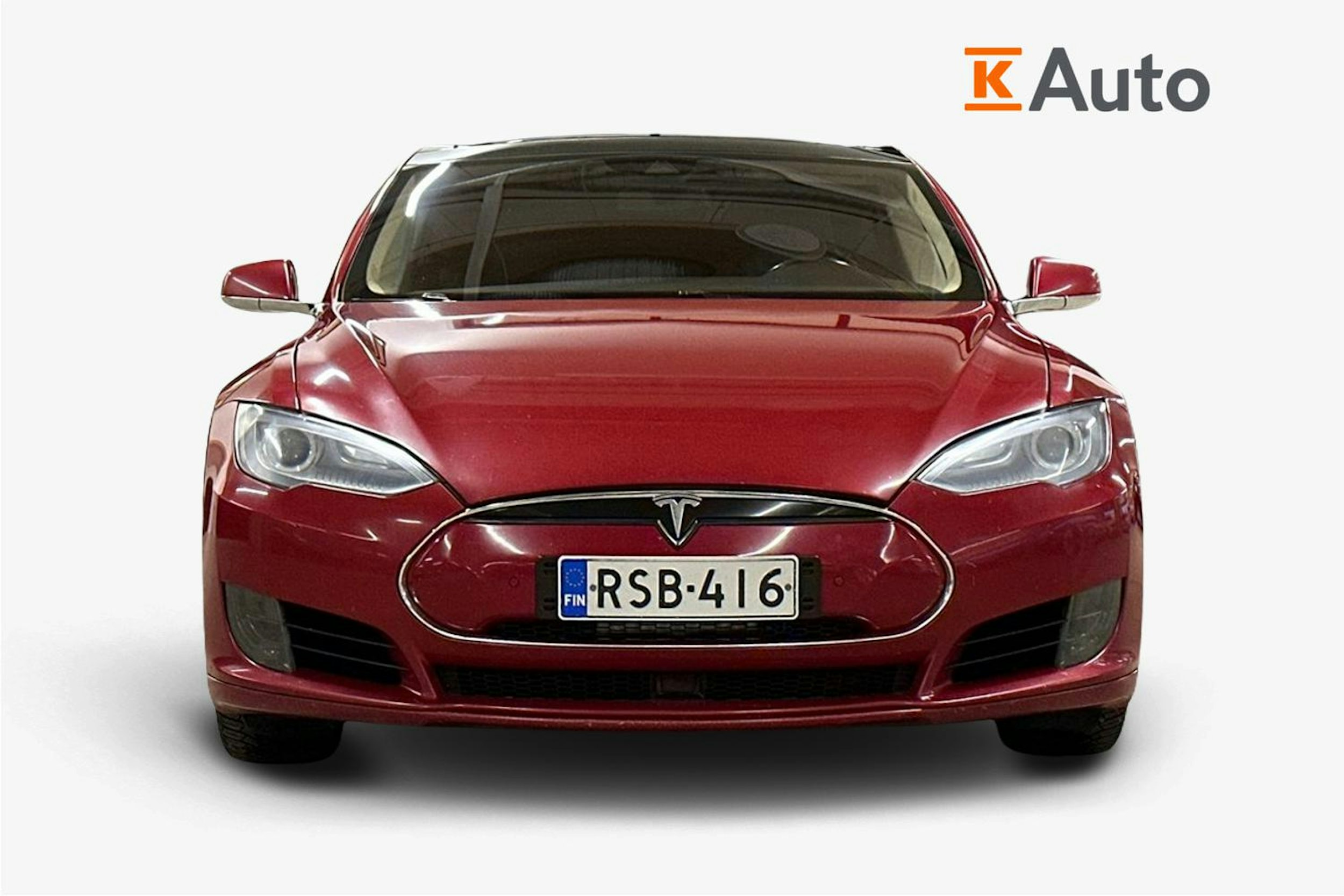 punainen Tesla Model S 2015 kuva 5.