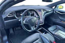 harmaa Tesla Model S 2016 kuva 3.