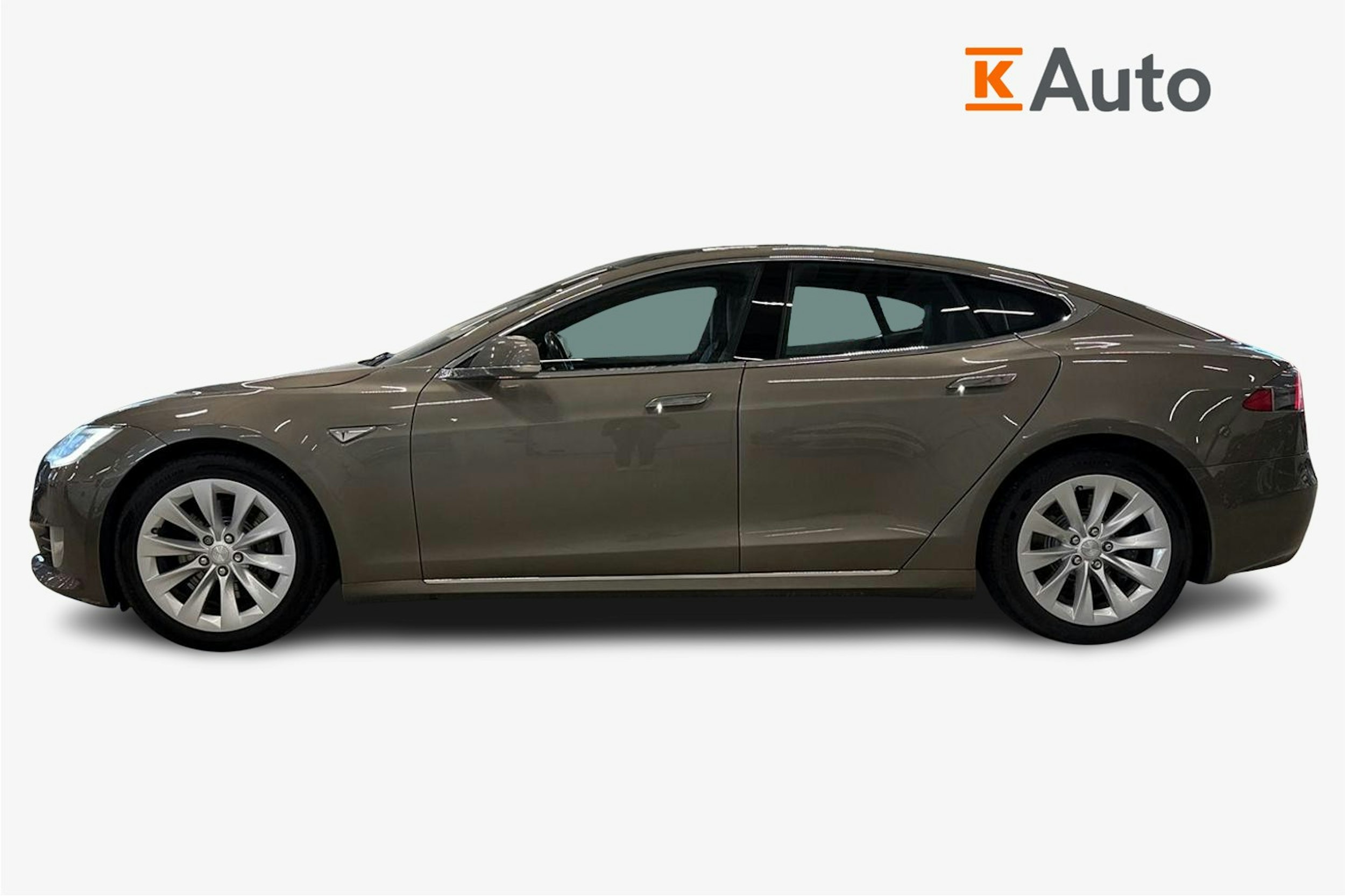 harmaa Tesla Model S 2016 kuva 6.