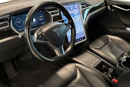 harmaa Tesla Model S 2016 kuva 7.