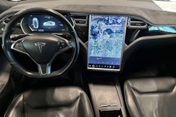 harmaa Tesla Model S 2016 kuva 9.