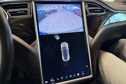 harmaa Tesla Model S 2016 kuva 26.