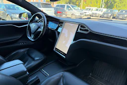 harmaa Tesla Model S 2016 kuva 4.